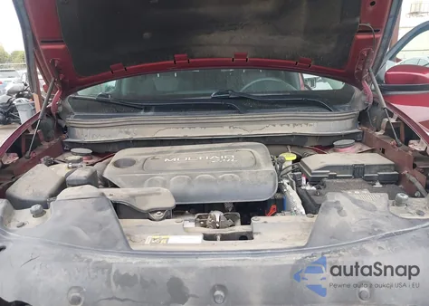 2018 Jeep Cherokee Latitude Tech Connect 4X4 из США, поврежденный, VIN 1C4PJMCB9JD610652